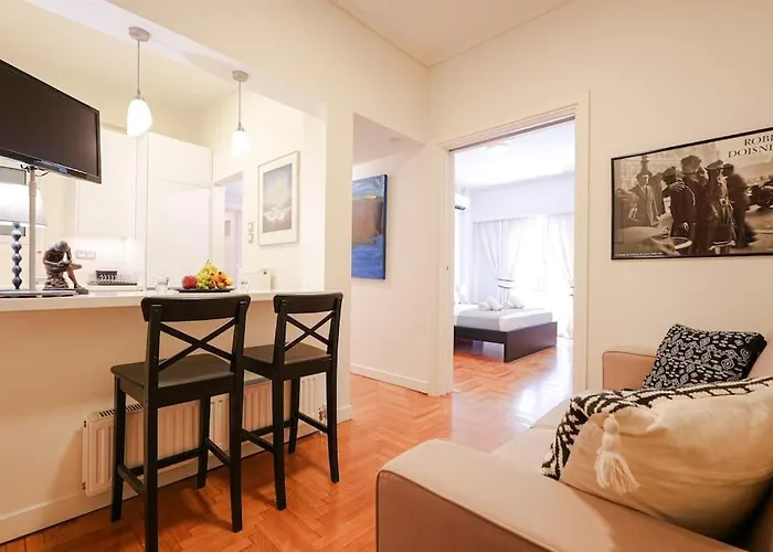 Syntagma Square, 60Sqm Dream Suite