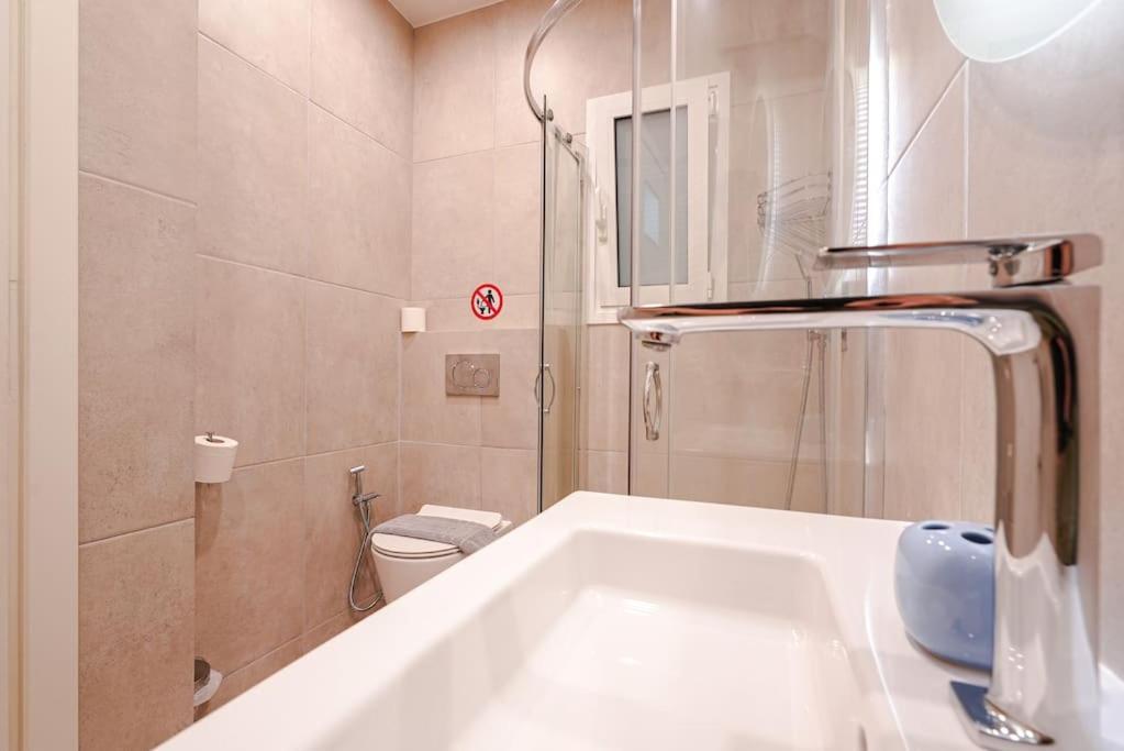 Syntagma Square, 60sqm Dream Apartment *